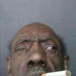 Meet your Posher, Max